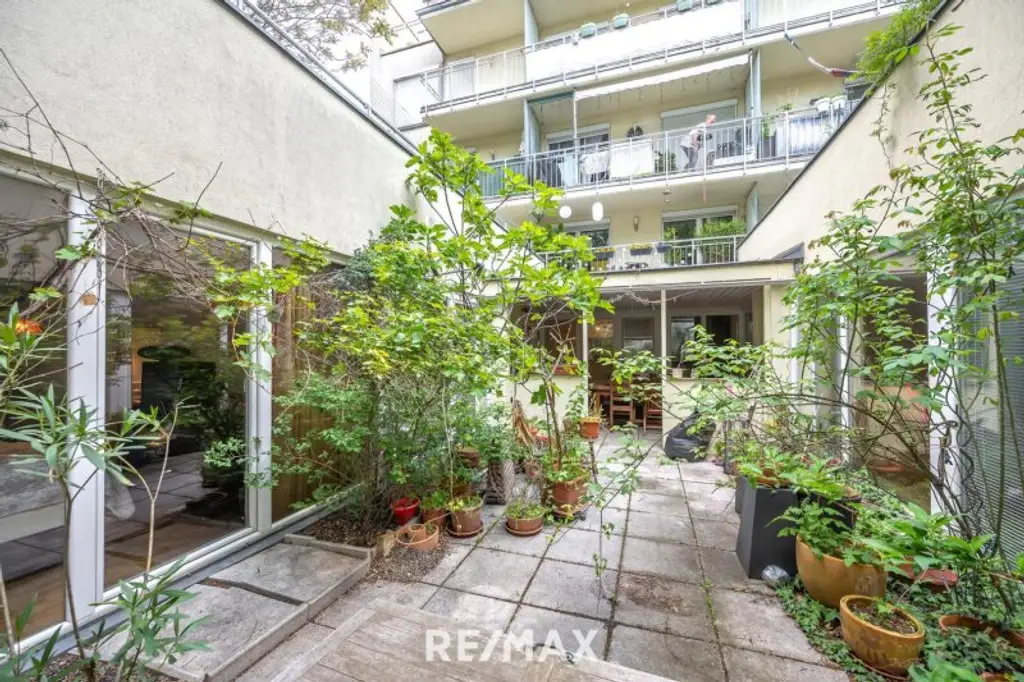 Traumhafte 6 - Zimmer - Wohnung / Büro mit grünem Innenhof in ruhiger sensationeller Lage in Hernals