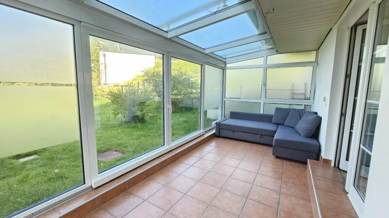 Mehrfamilienhaus mit schönem Grundstück. Zu Fuß zur Therme und zum Skilift - Bad Kleinkirchheim.