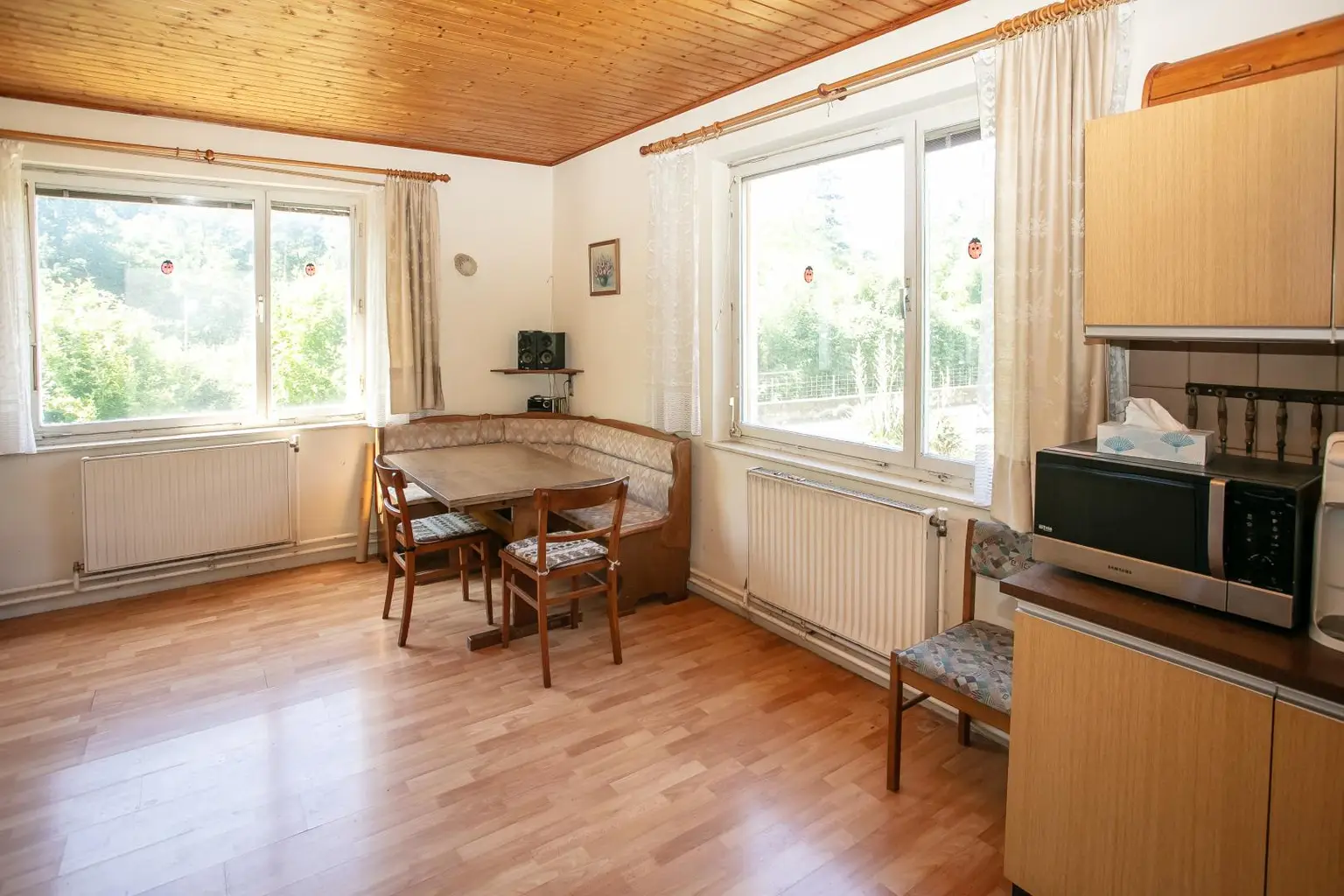 Ländliches Wohnglück mit Nebengebäude und viel Platz