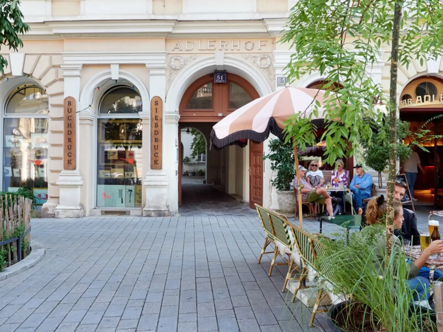 ADLERHOF | 2-Zimmer-Wohnung inkl. Lift | 6 min Fußweg zur U3 VOLKSTHEATER