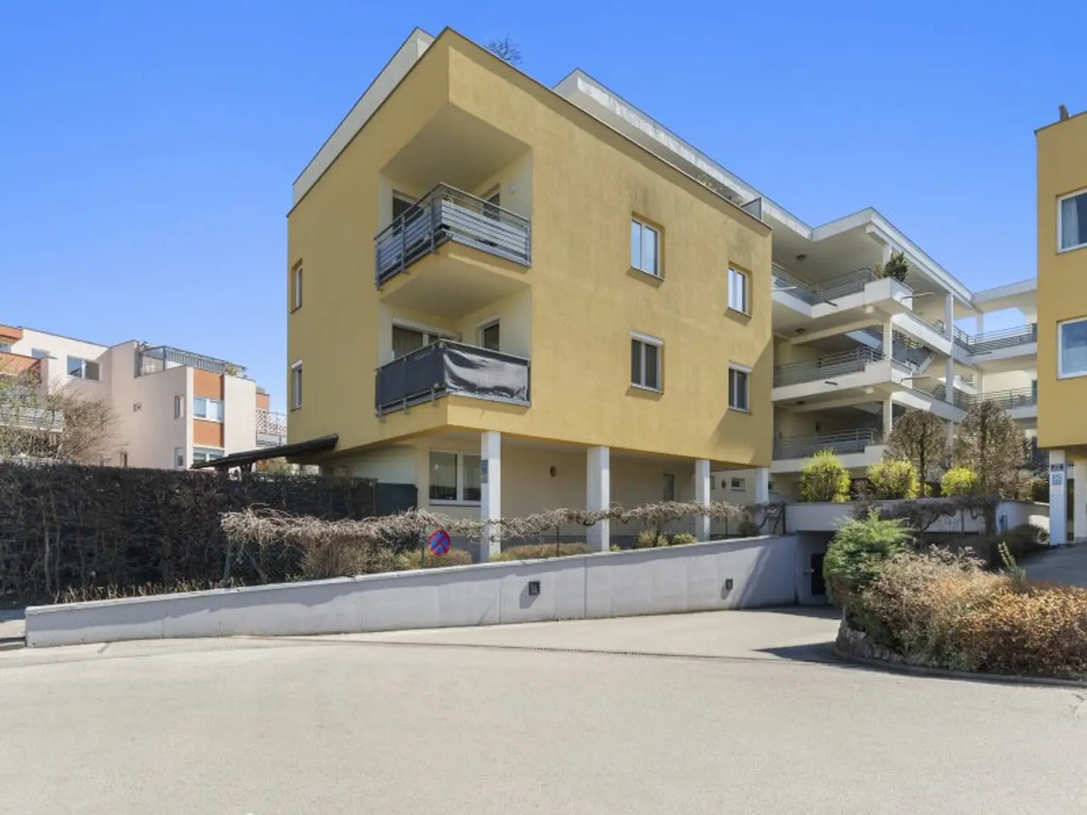 Schöne, sonnige und ruhige 85,00m² 3 Zi Terrassenwohnung in Feschnig - Mantschehofgasse