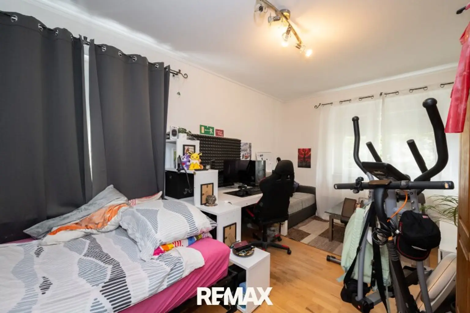 Schlafzimmer 2