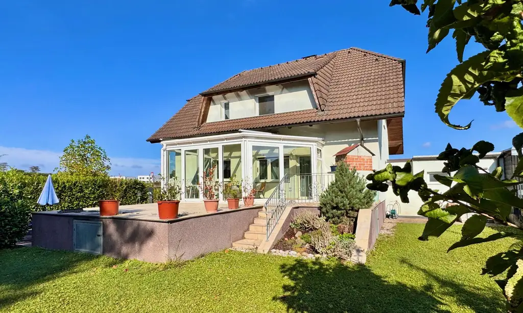 QUALITÄT! GROSSZÜGIGES FAMILIEN HAUS in Gänserndorf Süd