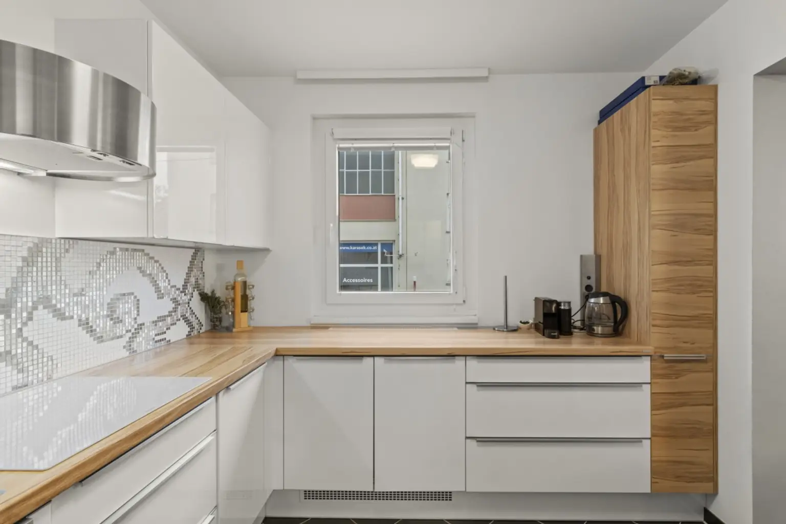 G | ++ HOCHWERTIG & GERÄUMIG ++ VIER Zimmer mit großer TERRASSE | Prima Service Immobilien