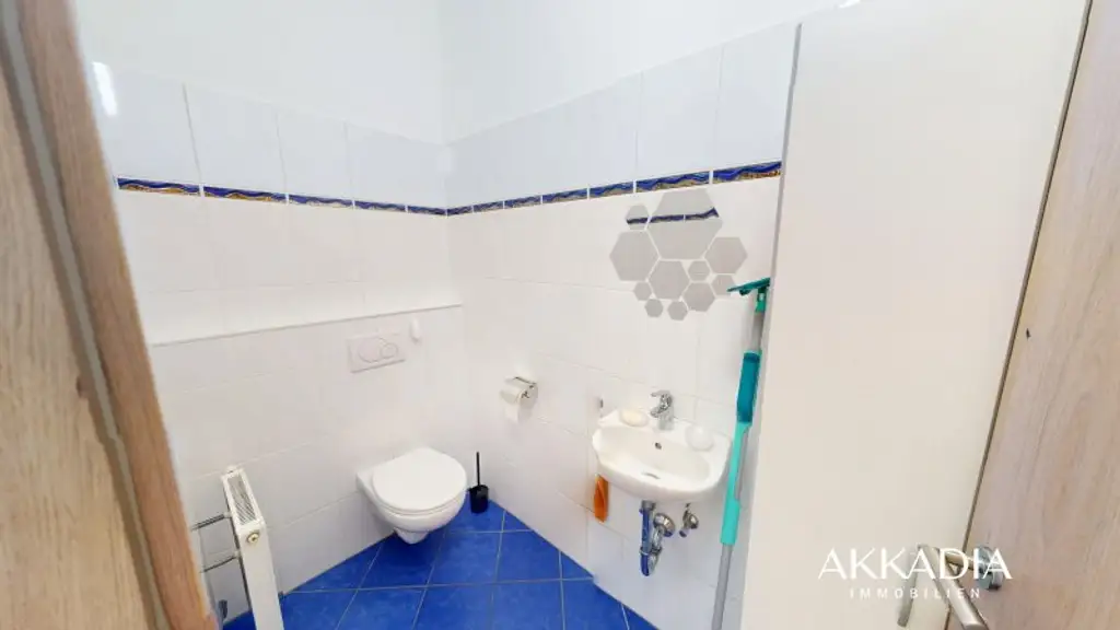 Maisonette-Wohnung mit Terrasse & Garten in zentraler Lage von Korneuburg – Wohnen im generalsanierten Backsteinbau