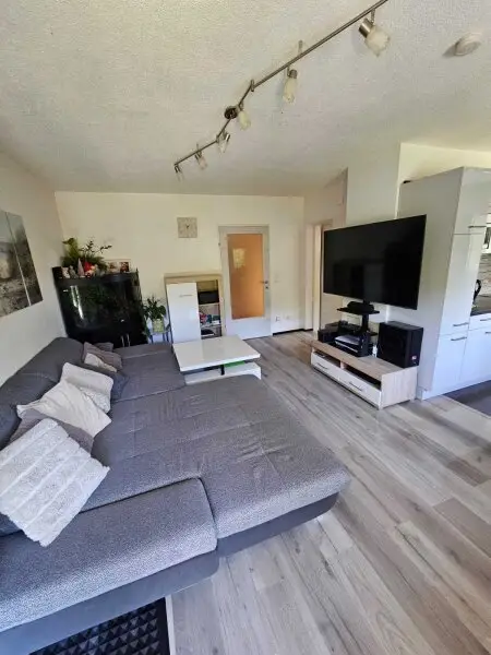 Neuwertiges  Familien Wohnhaus in Feldkirchen / St. Urban : 5 Zimmer, Garten, Balkone, tolle Ausstattung! mit  1 HA LW  Wiese für Tierhaltung