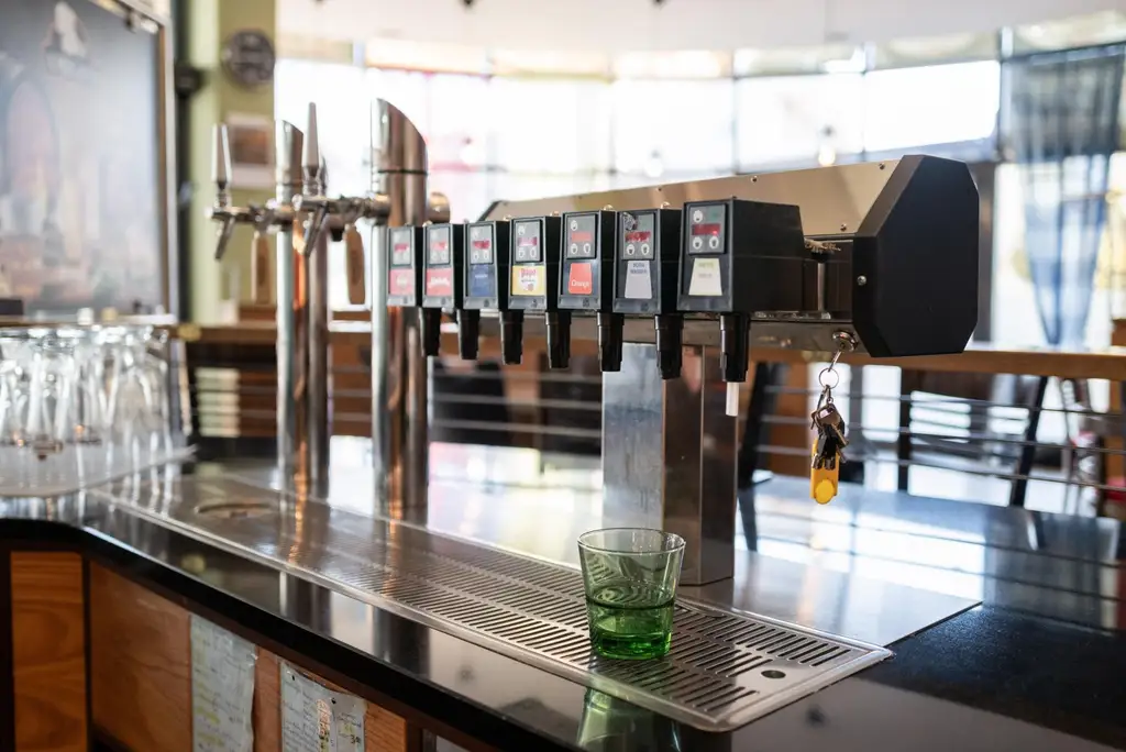 "Bestlage am Bahnhof Absdorf - Geschäftlokal mit Potenzial"