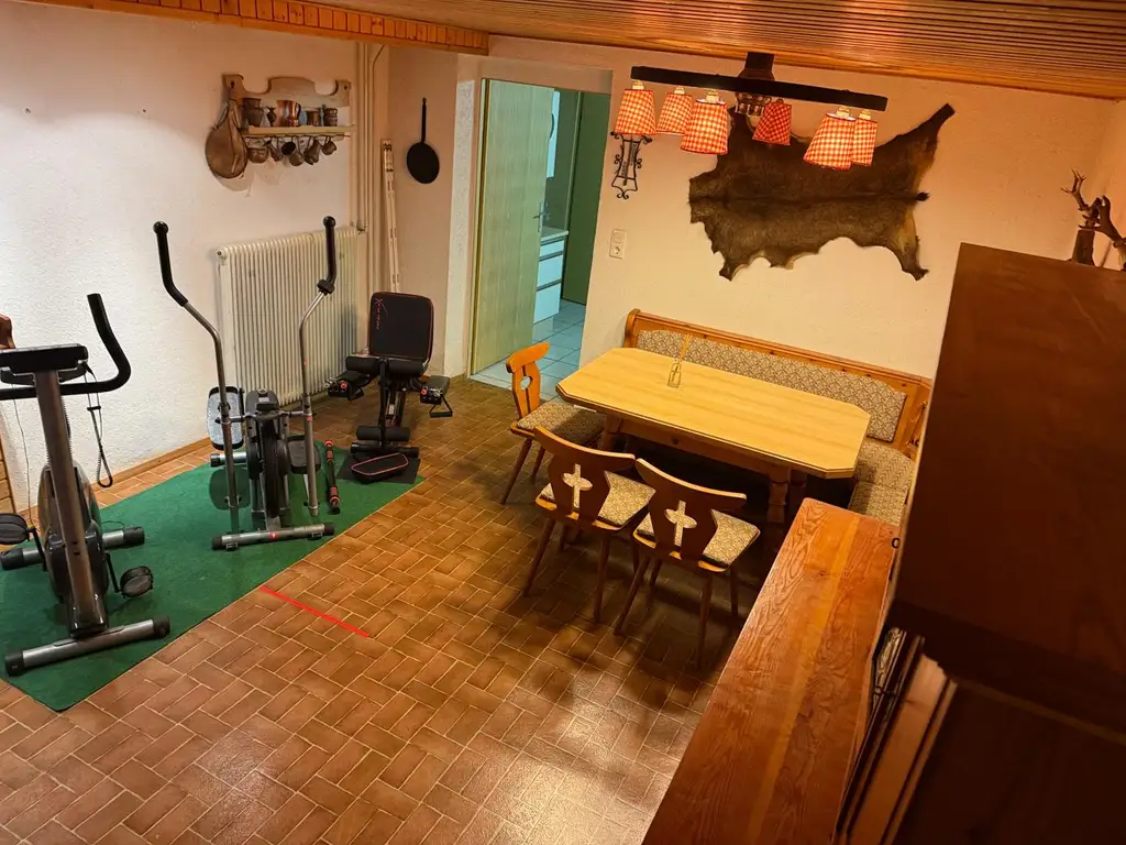 Einfamilienhaus mit Garten in ruhiger Lage