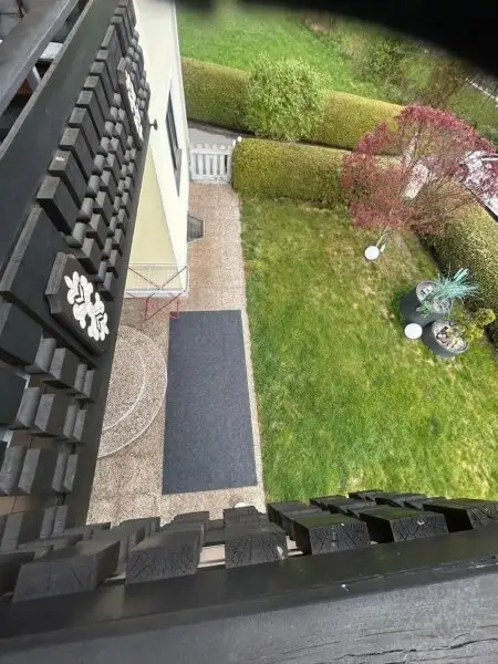 Eigennutzen oder Vermieten: Modernisiertes Zweifamilienhaus 195m² mit 6 Zimmern in verkehrsgünstiger Lage zur St Veiter Strasse , in Kärnten  € 419.000