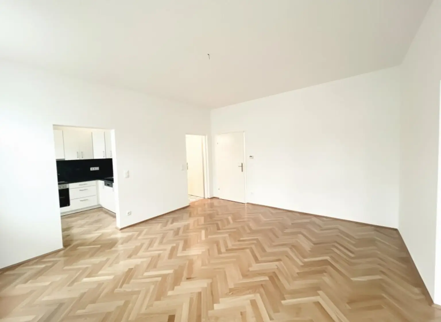 Helle 2-Zimmer-Altbauwohnung mit klassischem Flair im 16. Bezirk