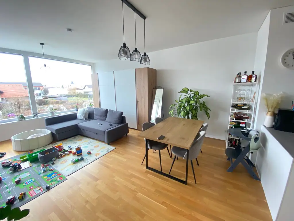 MODERNE 2 ZIMMERWOHNUNG MIT LOGGIA IN KEMATEN/KREMS