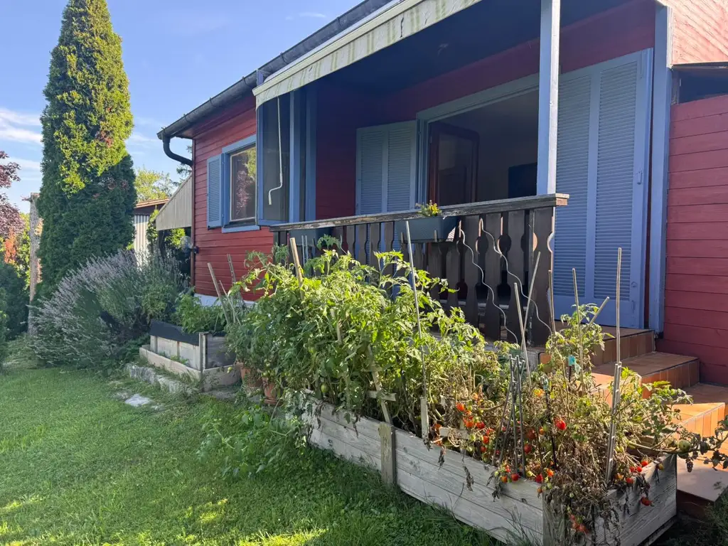 Bungalow im Erholungsgebiet Waldrandsiedlung Loretto