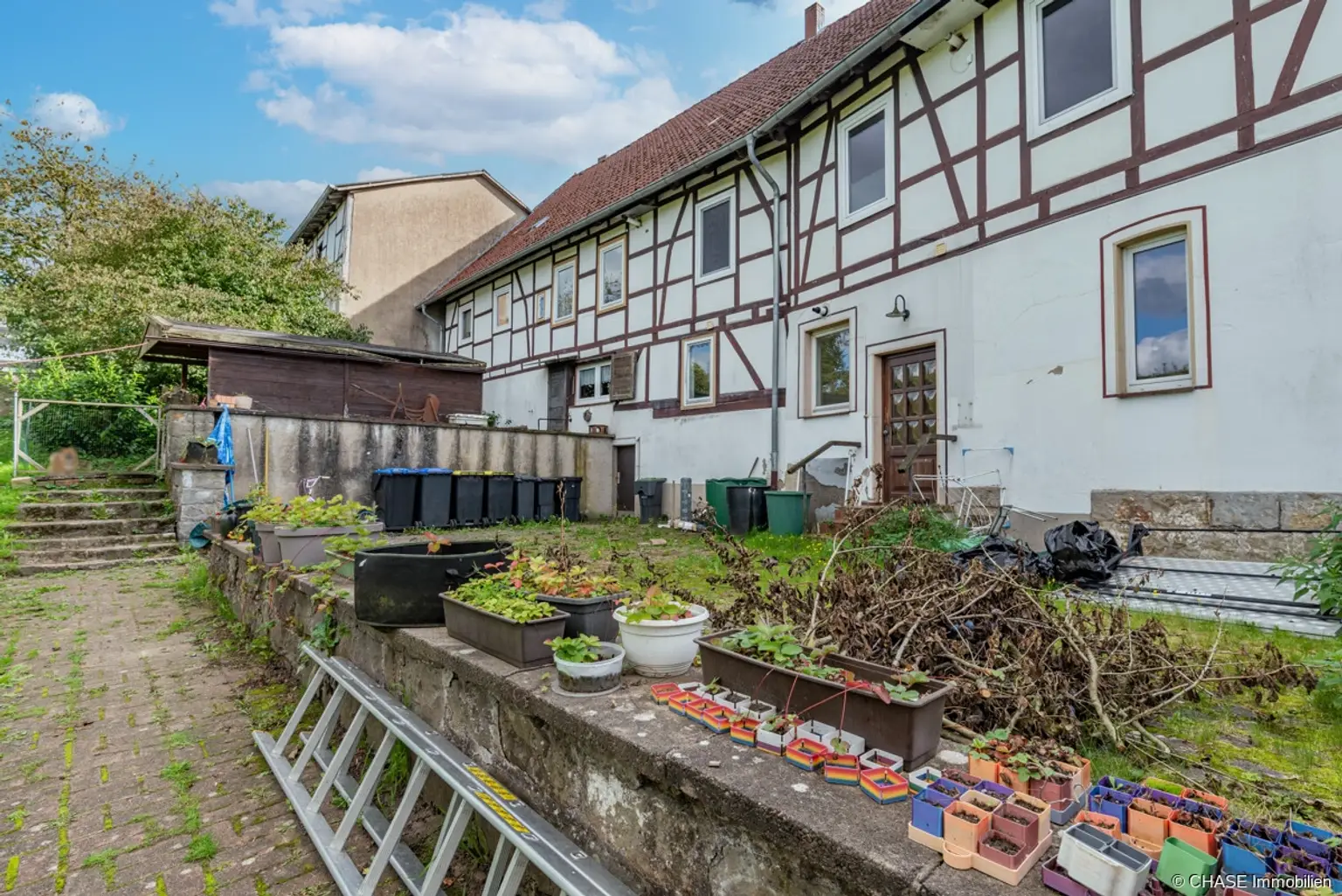 Hinteres Grundstück, Terrassen Ansicht 2