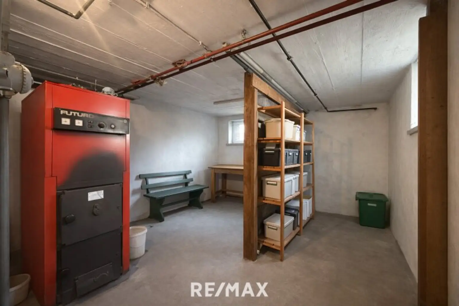 *** Charmantes teilsaniertes Landanwesen mit 10.978 m² Grund – Ruhe, Natur und vielseitige Nutzungsmöglichkeiten nur wenige Minuten zum grünen See ***