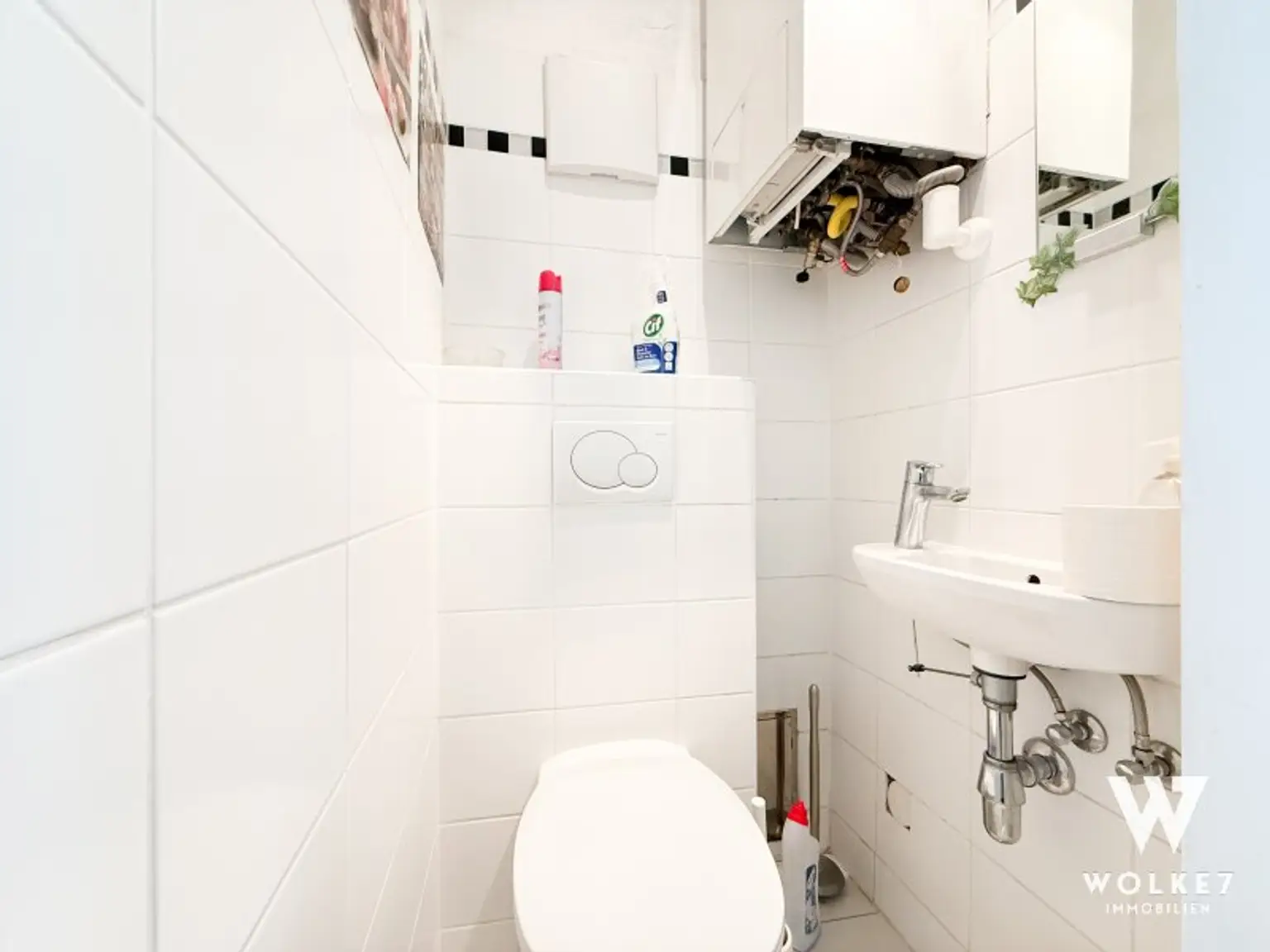 Sonnige, stilvolle 5-Zimmer-Altbauwohnung im sanierten Gründerzeithaus – ideal für WGs oder Familien