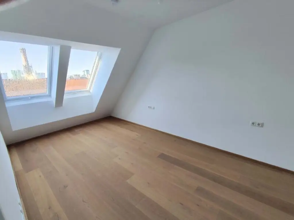 Traumhafter DG-3-Zimmer-Erstbezug mit Terrasse - Top73