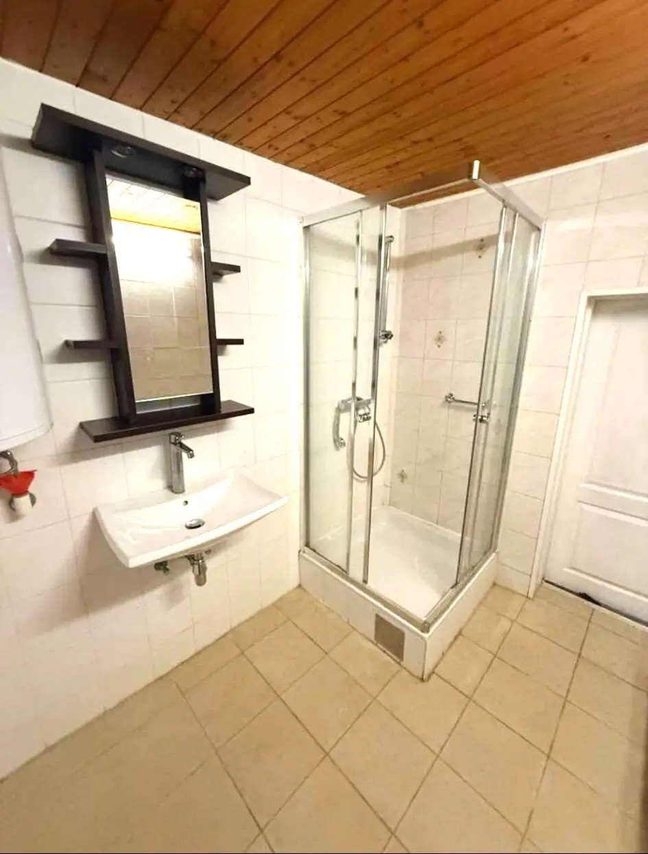 Charmante Mietwohnung im Reihenhaus mit Garten in Moosbrunn