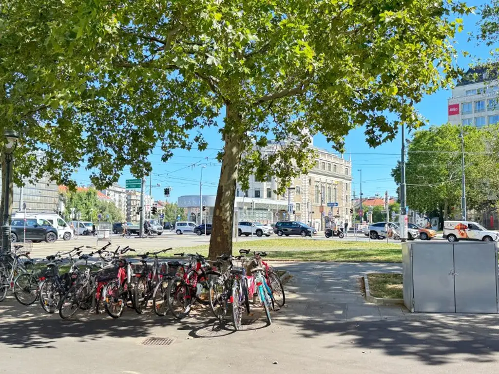 Großzügige 3,5-Zimmer-Wohnung mit Balkon im Herzen von Wien