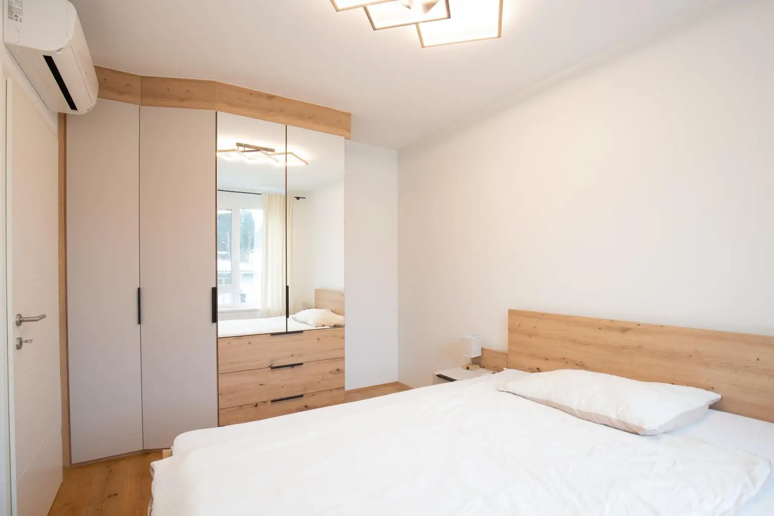 Schlafzimmer OG