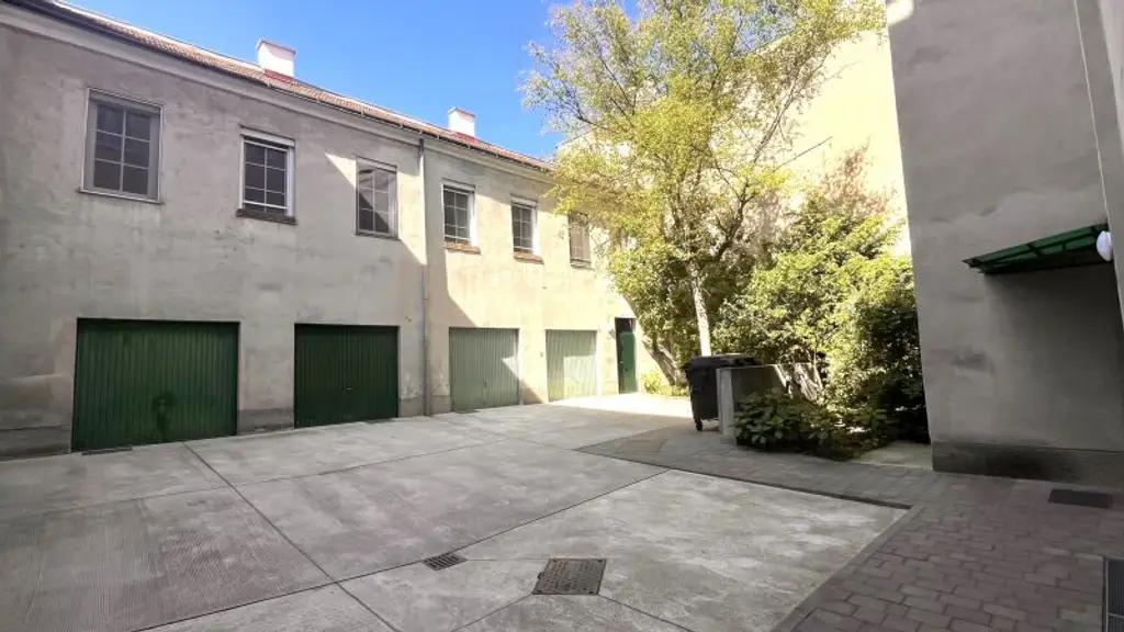 Platz für Ihre Wohnideen: 3-Zimmer-Wohnung in ruhiger Lage von Meidling mit eigener Garage!