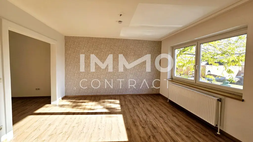 Geräumige, moderne 4-Zimmer-Wohnung mit zwei Bädern und großer Küche im Zentrum von Laxenburg