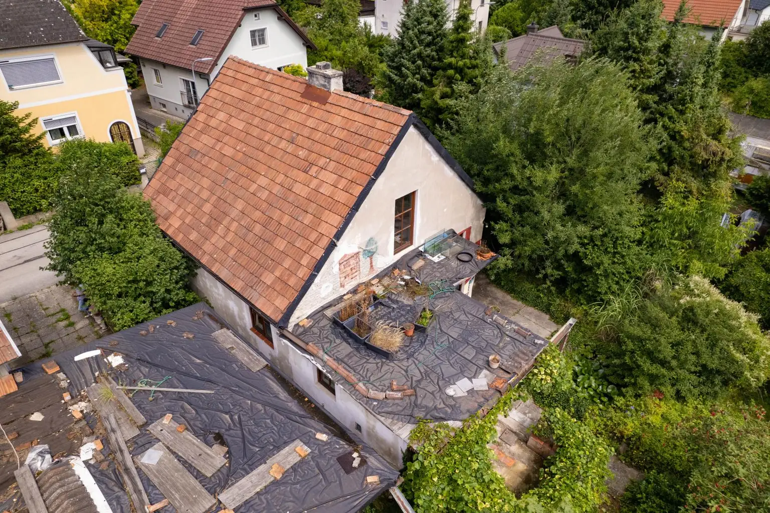 Sanierungsbedürftiges Haus sucht neuen Besitzer