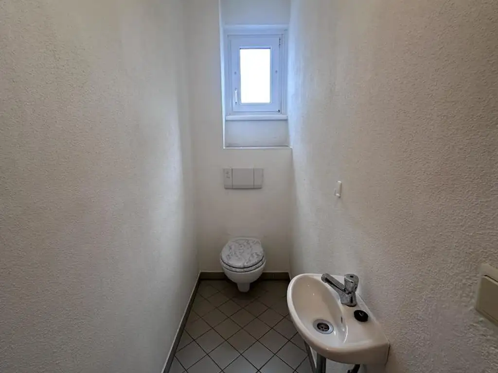 2 Zimmer Wohnung mit Kamin in der Steinklamm