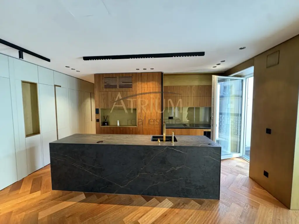 Moderne 3-Zimmer Wohnung in Toplage mit Terrasse & Blick auf den Stephansdom