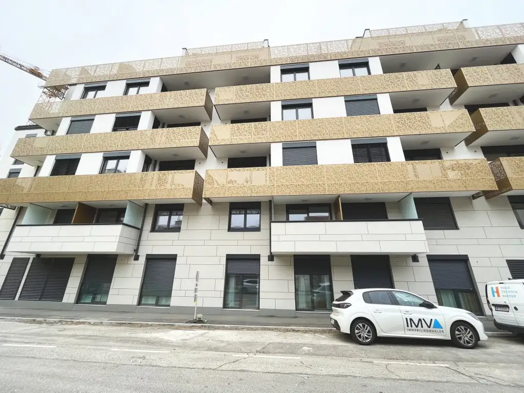 BEL ATRIUM - Moderne 2-Zimmer-Wohnung mit Balkon
- in der Klenaugasse