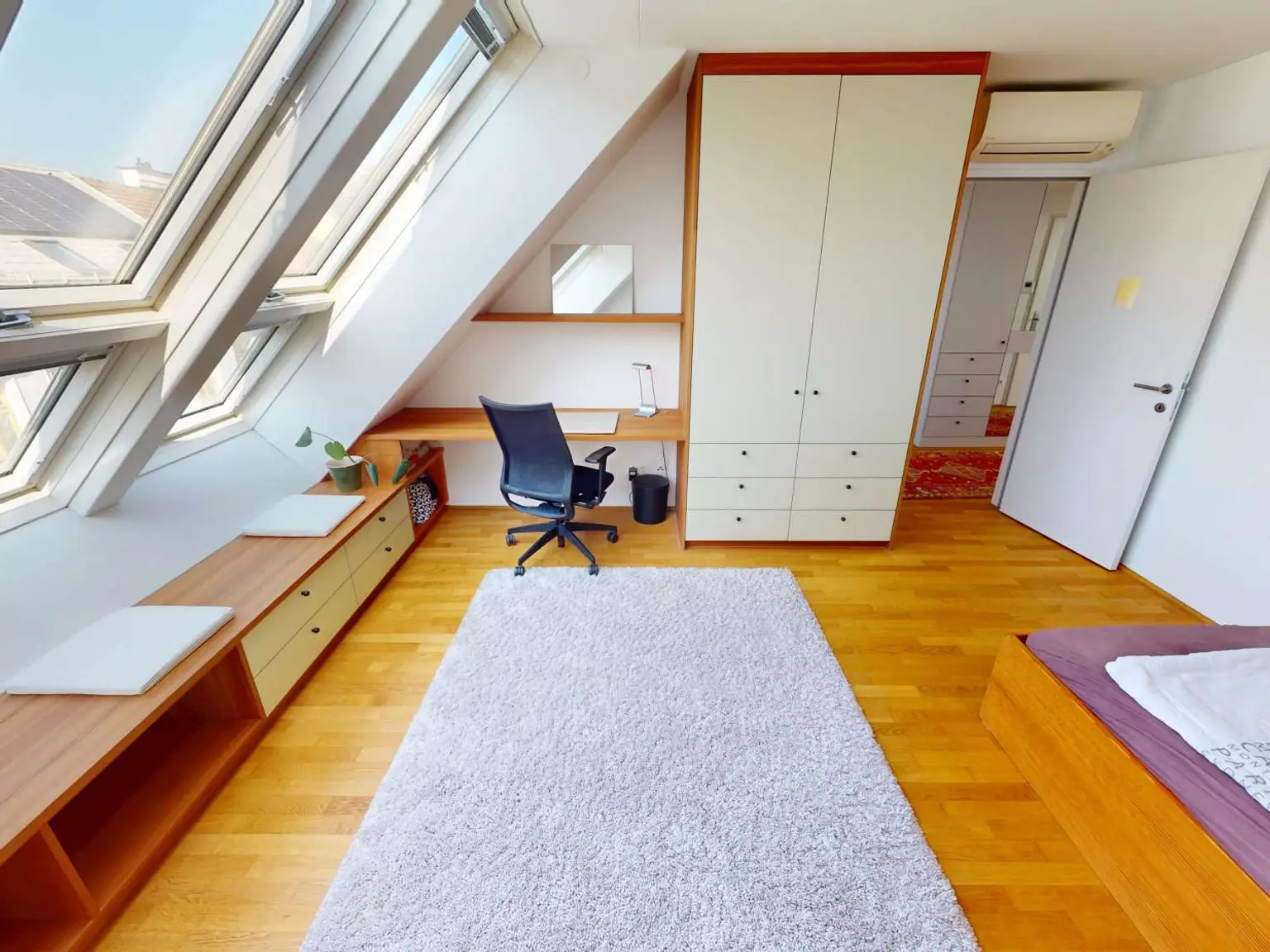 1.Zimmer I