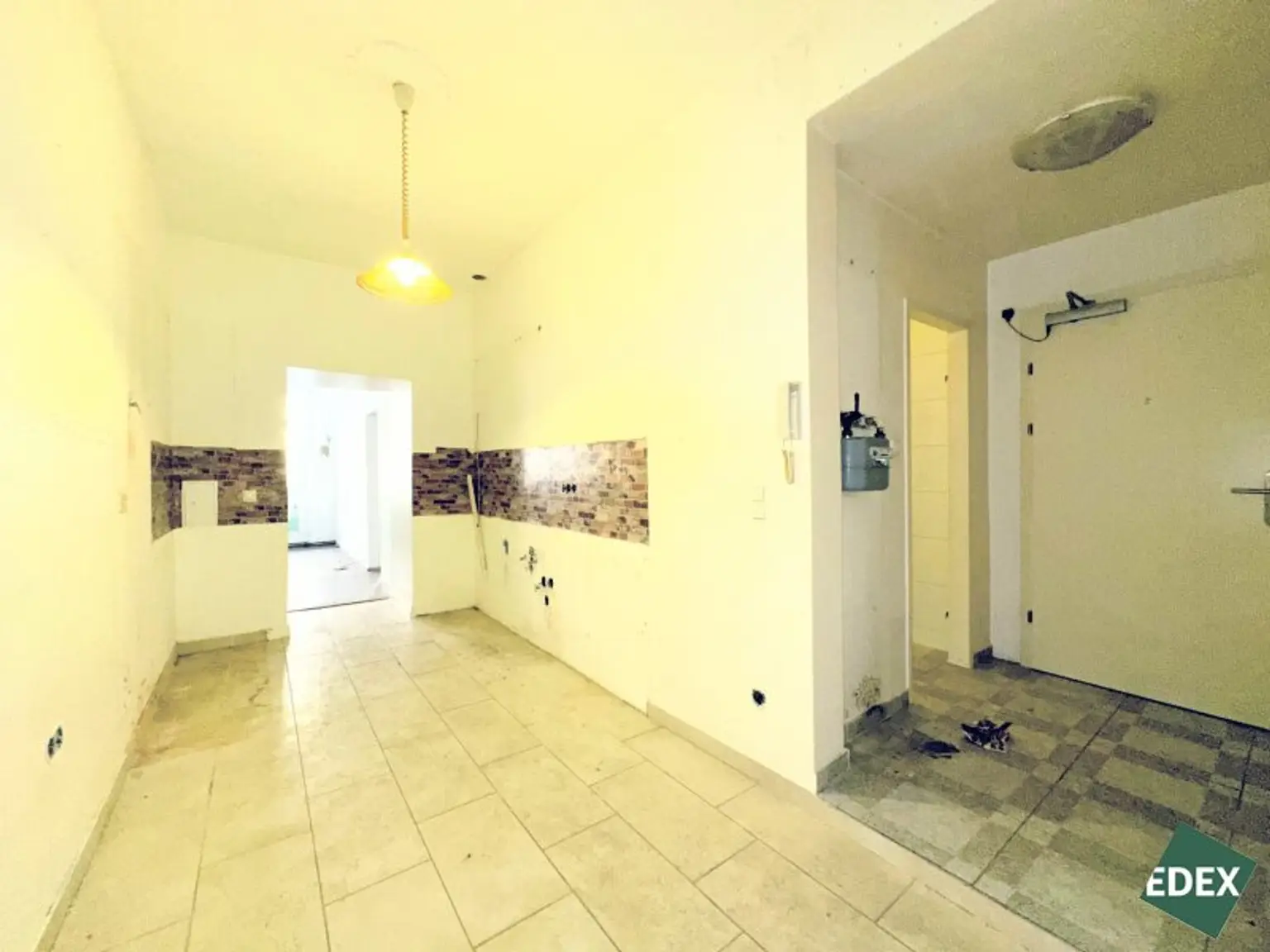 Anlegerobjekt nahe Augarten – 3-Zimmer-Altbau mit Entwicklungspotenzial