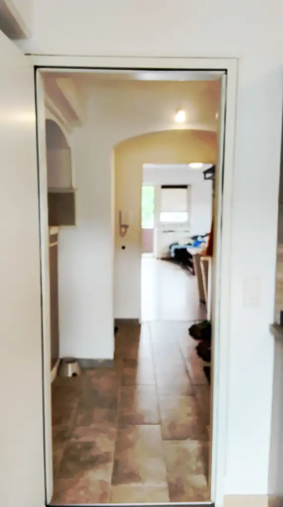 Eine komplett neu adaptierte 3-Zimmer-Wohnung mit Eckbalkon und Traunstein Blick.
