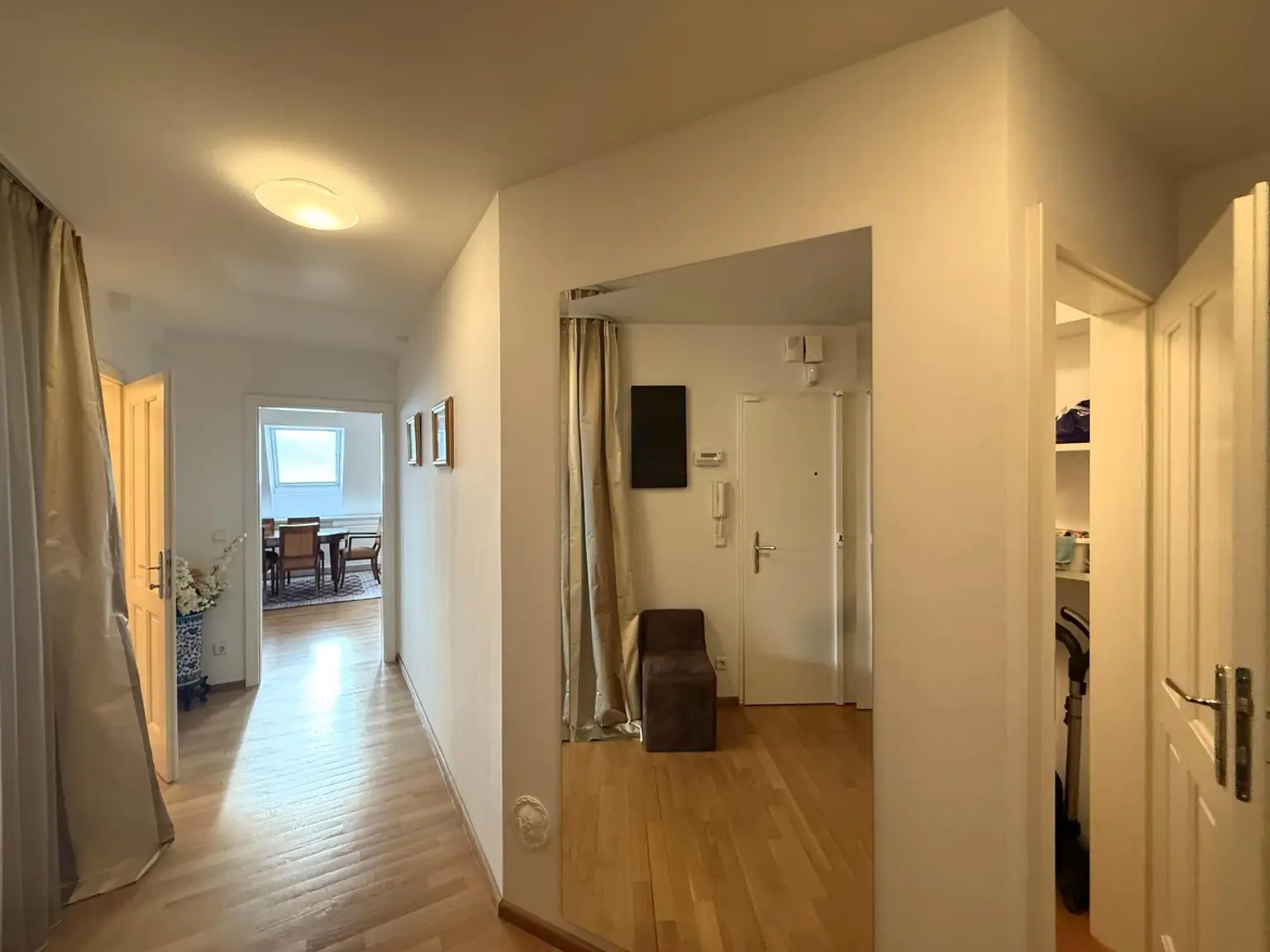 Terrassenmaisonette im Dritten, ein Juwel zum Einziehen // Terrace maisonette in the third (district), a gem to move into //