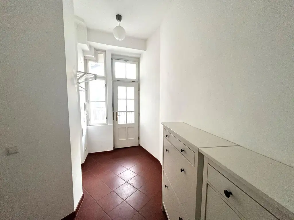 Altbau Wohnung mit Flair