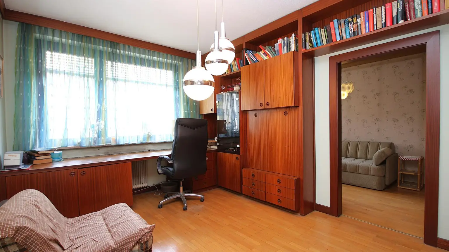 Büro Durchgangszimmer