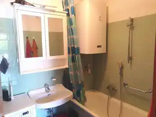 20250829_085936_resi