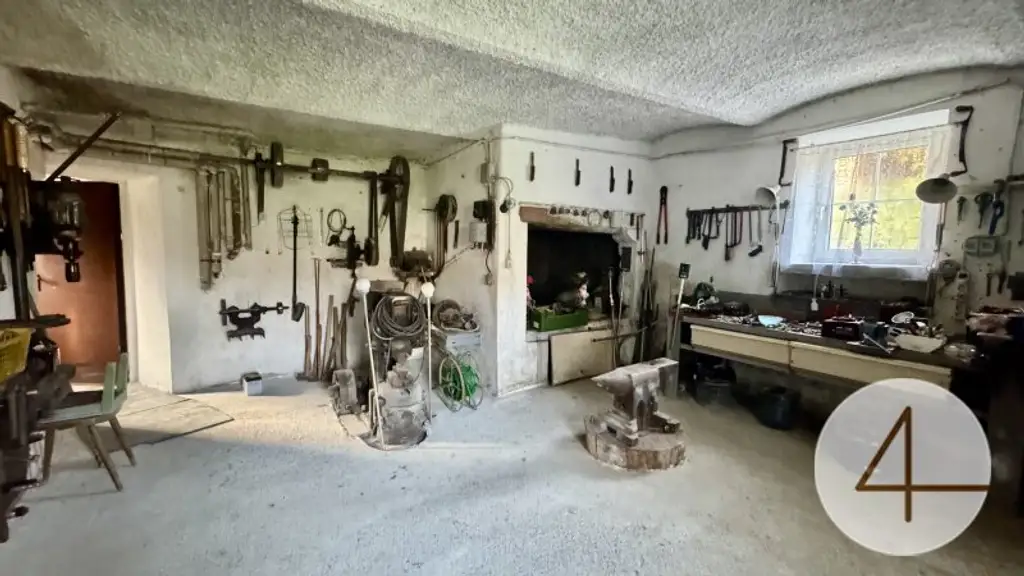 bezugsfertiges Haus mit viel Platz - zum Schnäppchenpreis