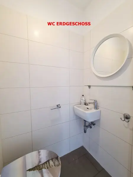 CHANCE SCHÖNES ECKREIHENHAUS Groß-Enzersdorf  5 ZIMMER 130m²WFL +55m²Keller +89m²Garten mit 2 AUTOABSTELLPLÄTZE