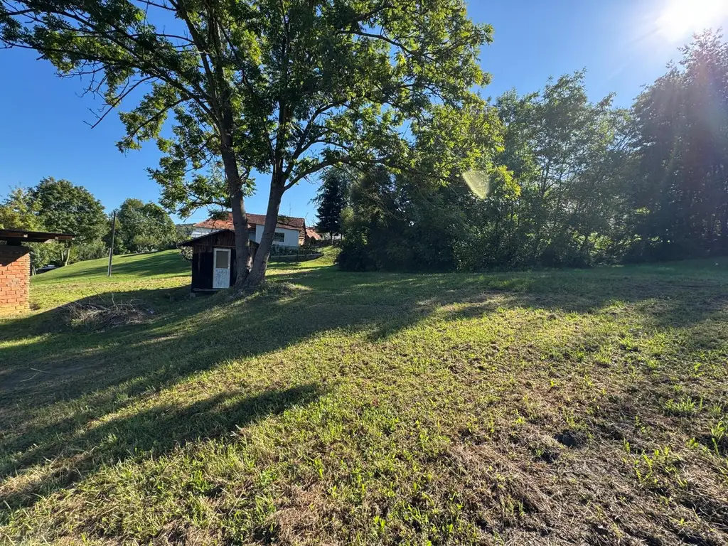 Baugrund in der Weinbauregion St. Anna - kann geteilt werden