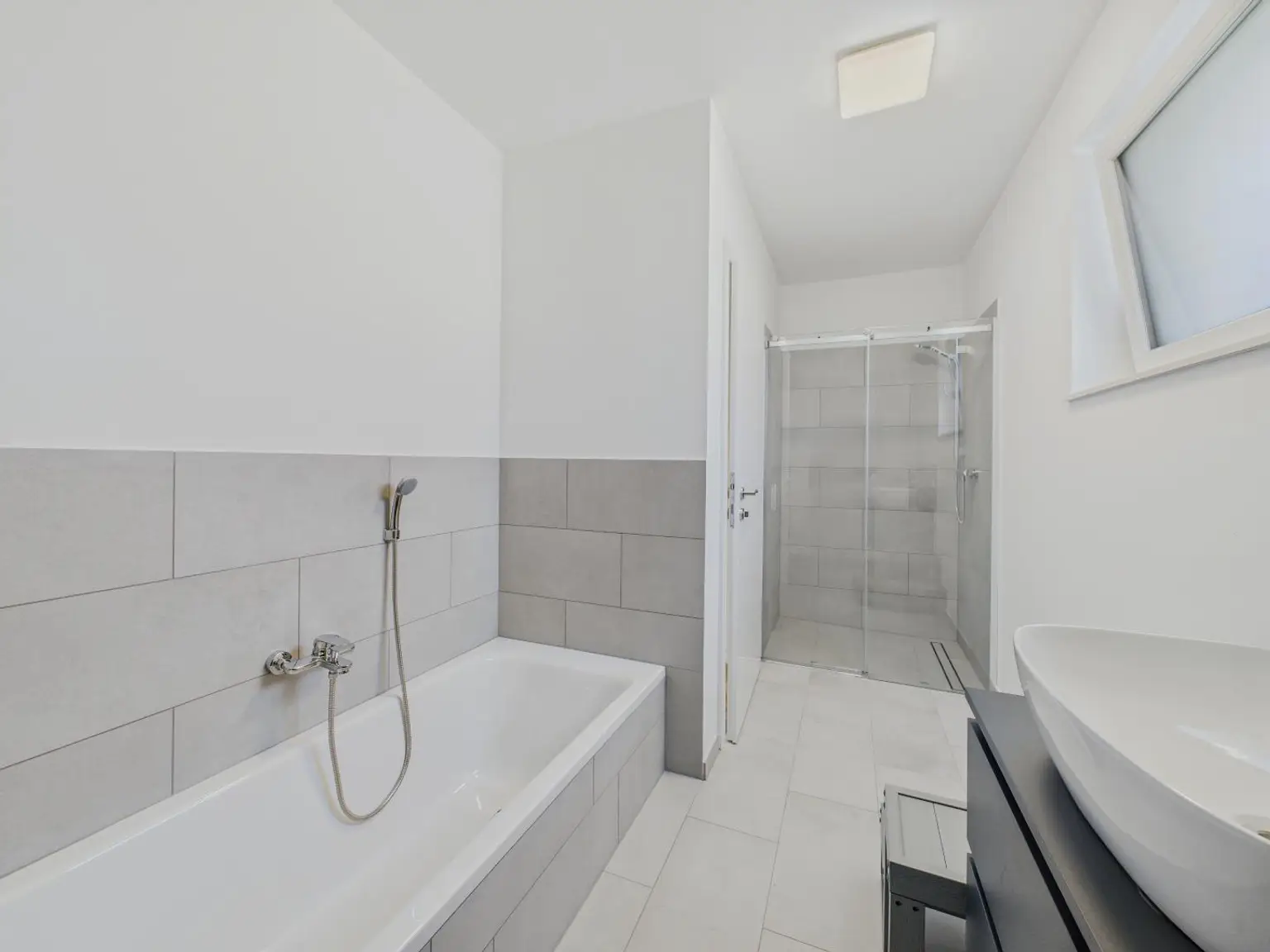 Badezimmer 2