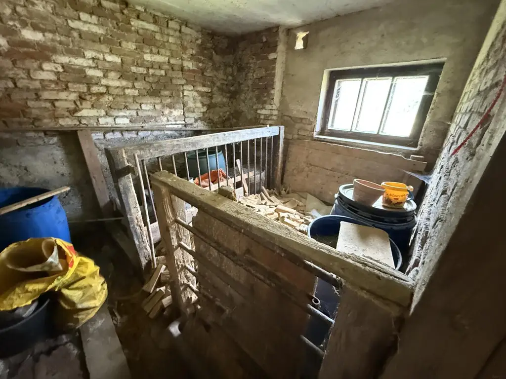 Übelbach, Wohnhaus zum sanieren mit großem Grundstück in Grünlage