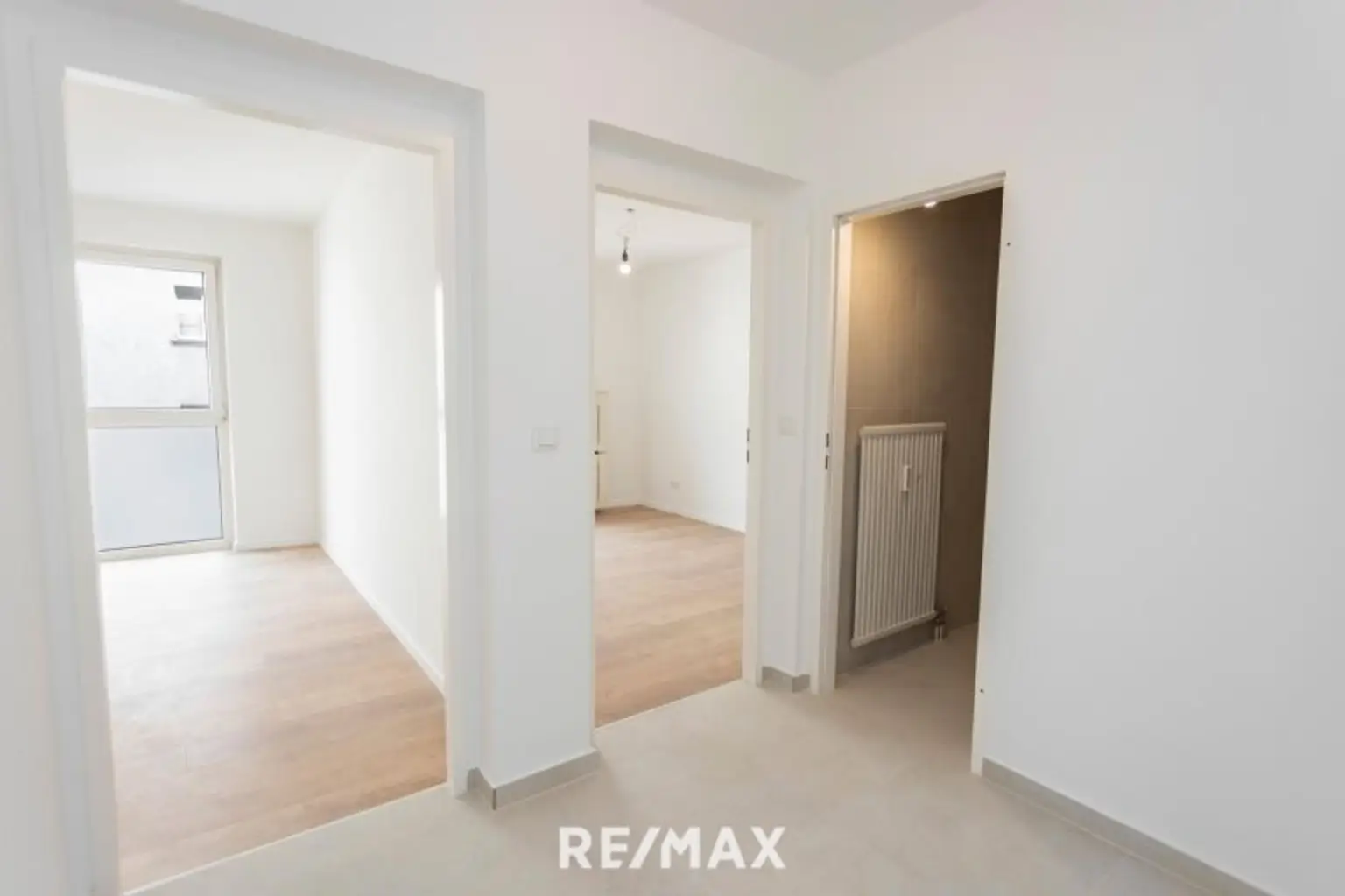 Neu sanierte 4-Zimmer-Eckwohnung im 2. Liftstock