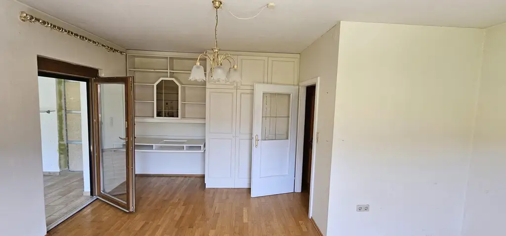Haus mit großem Gestaltungsspielraum 2 Wohneinheiten