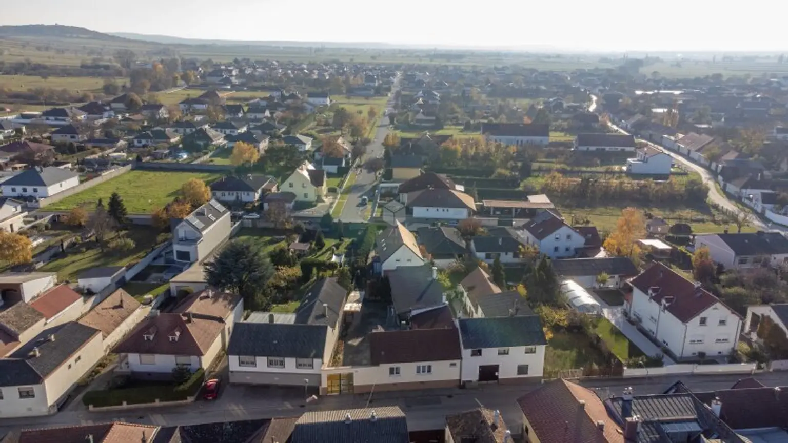 Charmantes Haus mit 2 Wohneinheiten mit Innenhof & Garage – Ruhelage nahe Rust und dem Neusiedler See