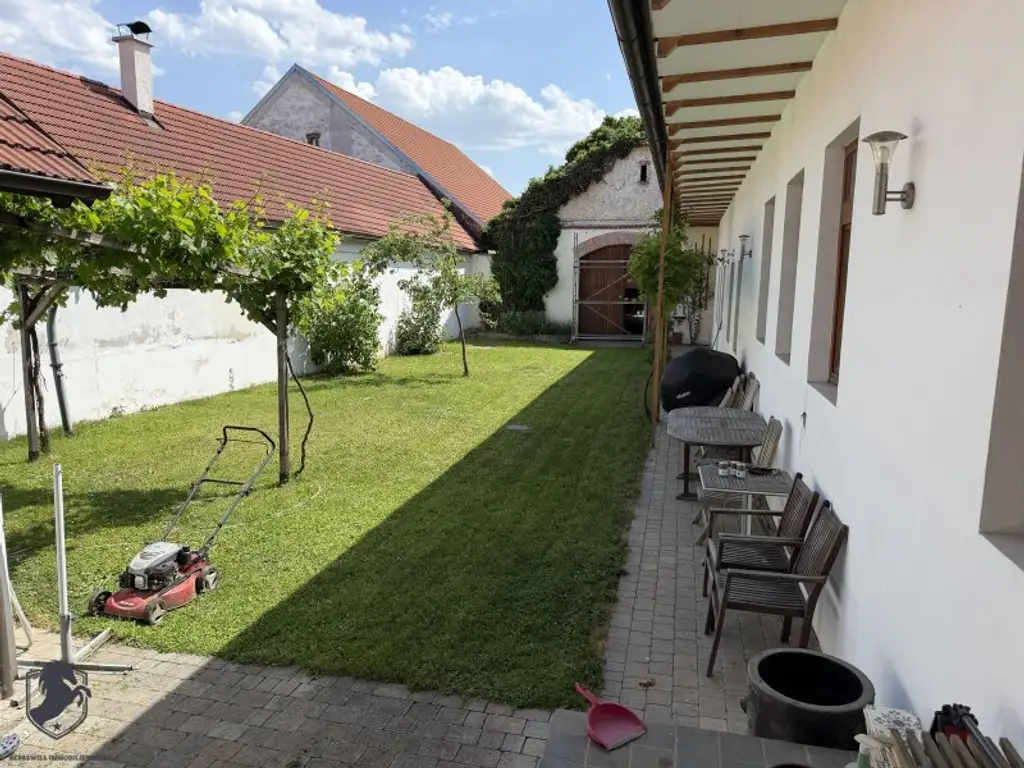 Stilvolle Wohn- & Gewerbeliegenschaft mit Loftcharakter im Weinviertel