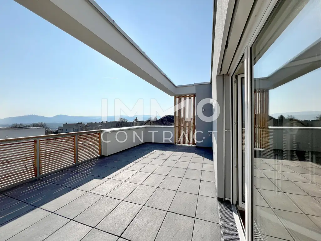 KREMSER WOHNDOMIZIL
3Zi- 84qm- Penthouse-Eigentum 
Lift, Tiefgarage, in beliebter Grünruhelage