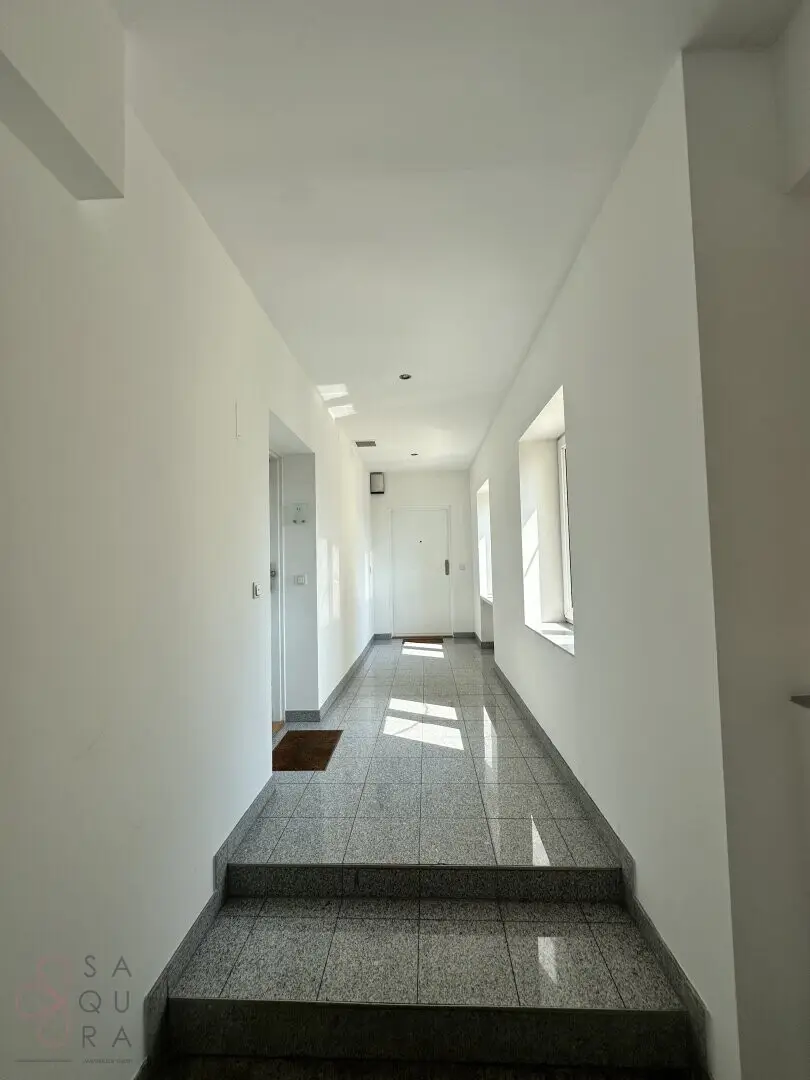 PANORAMA-DACHTERRASSE - EXKLUSIVE DACHGESCHOSSWOHNUNG AUF ZWEI EBENEN