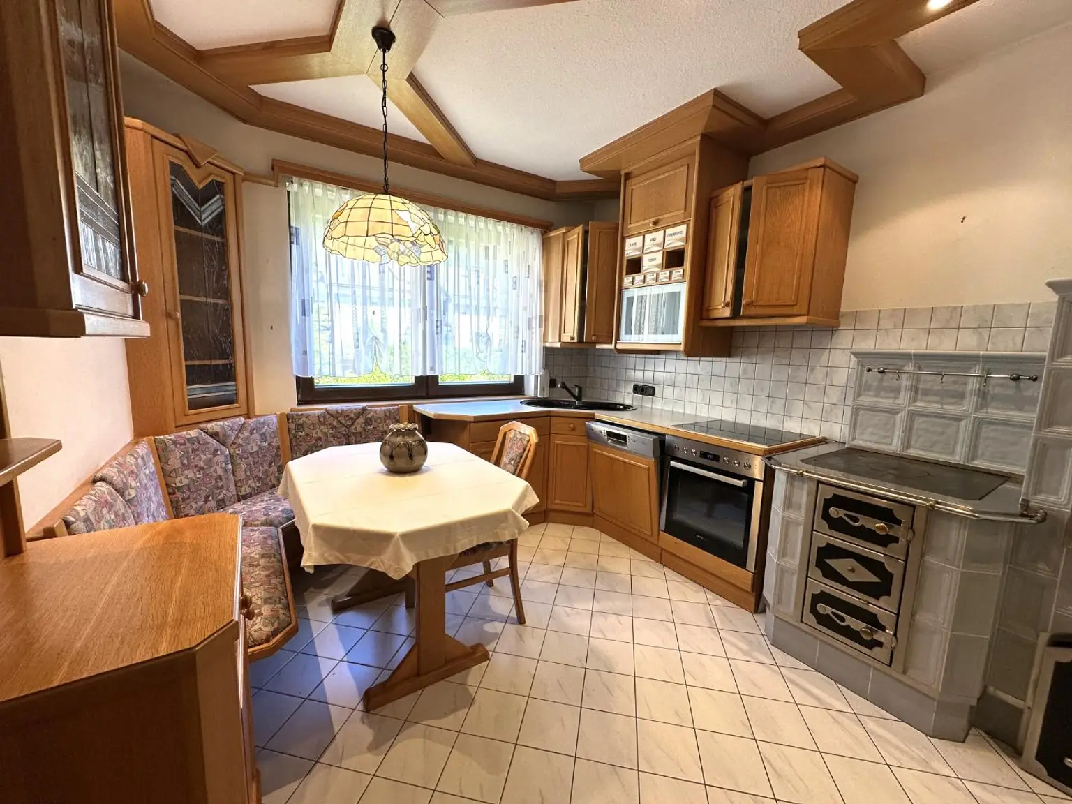 ***Familienfreundliches Eckreihenhaus in traumhafter, sonniger Ruhelage***