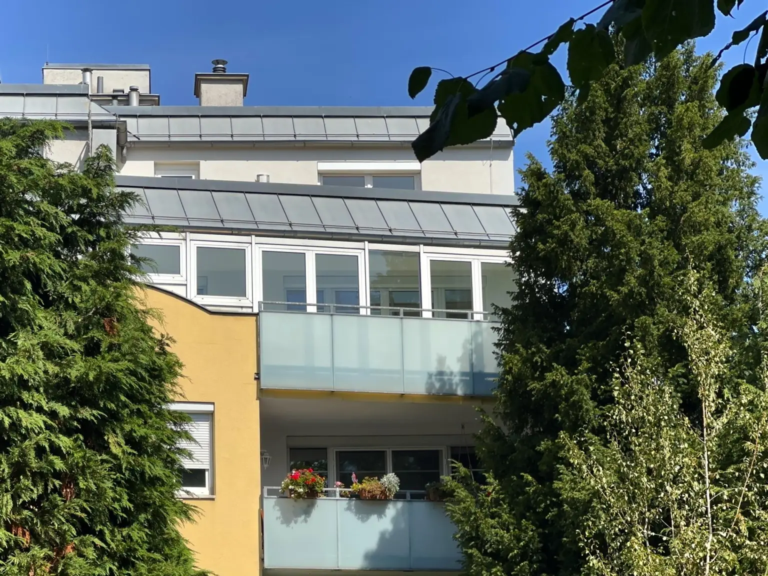 Exklusive Dachgeschosswohnung zwischen Schloss Hetzendorf und Schloss Schönbrunn