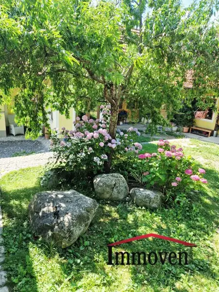 PROVISIONSFREI - Große Doppelhaushälfte mit traumhaftem Wintergarten PLUS zusätzlicher Bauparzelle mit 873 m²